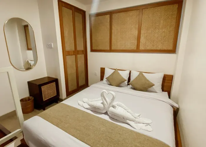 Escotel Melasti Hotel
